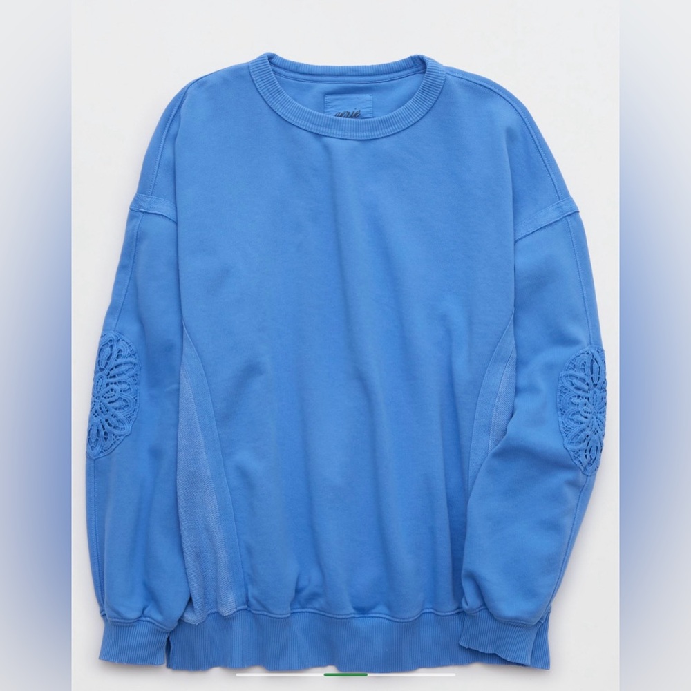 Aerie Women’s Oversized keep it up Crochet Sweatshirt Color Laundry Blue XXS